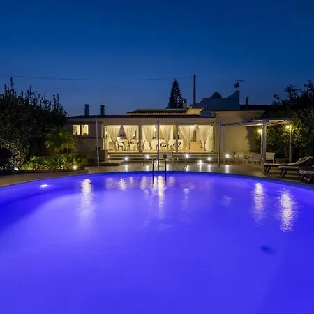 Villa Alexandra - Isulatravel *